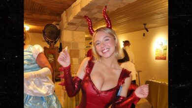 Sydney Sweeney dresses as a sexy version of the dragon from 'Shrek' movies