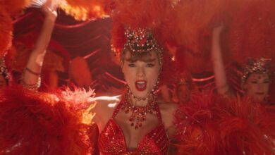 Taylor Swift Shares Favorite Songs From Her Catalog on 'The Late Show'