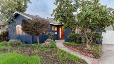 Photo of home for sale in Los Angeles, CA