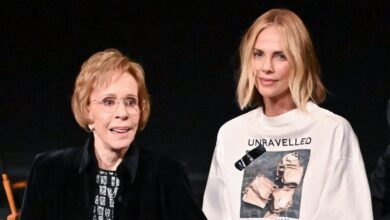Charlize Theron, Bob Odenkirk and more celebrate Carol Burnett