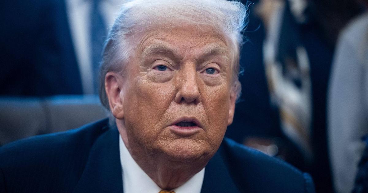 Donald Trump brags about CNN crediting him for the drop in mortgage rates