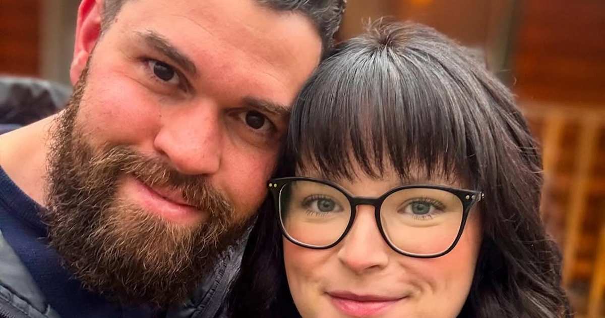 Influencer Sarah Announces Stillbirth of 'Miracle Baby': 'We are Devastated'