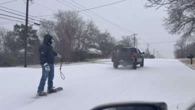 Real-Time Photo Reports from the U.S. Snowstorm