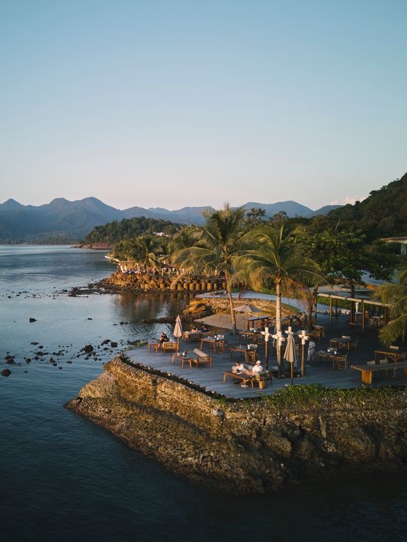 The Retreat Koh Chang named 'MOST LIKED' HOTEL by Small Luxury Hotels (SLH) in 2025 | News