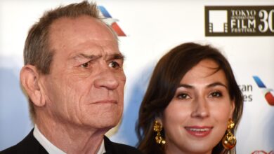 Tommy Lee Jones and family release statement following Victoria's death