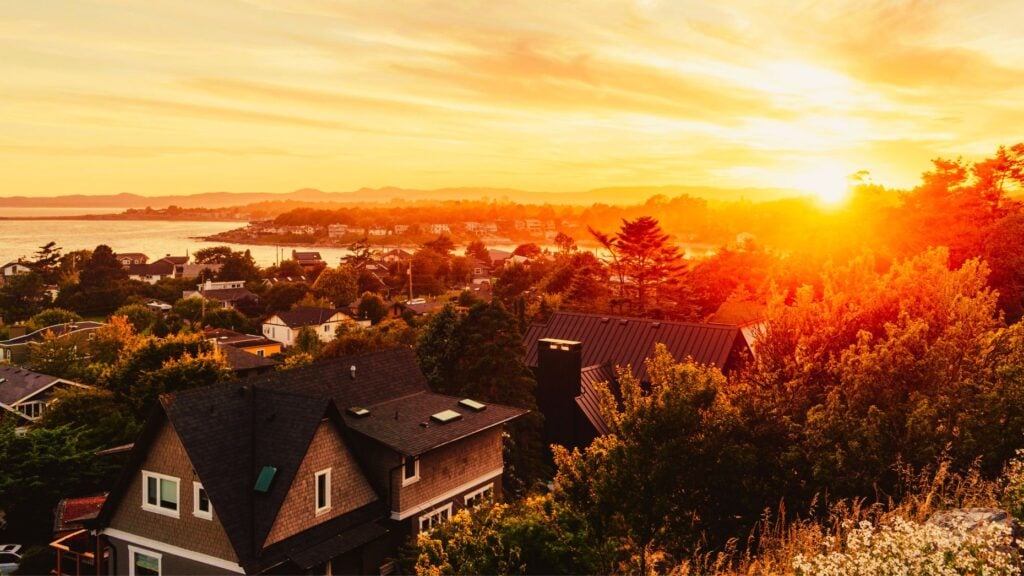 Visualize the market and win the client with Inman data tools