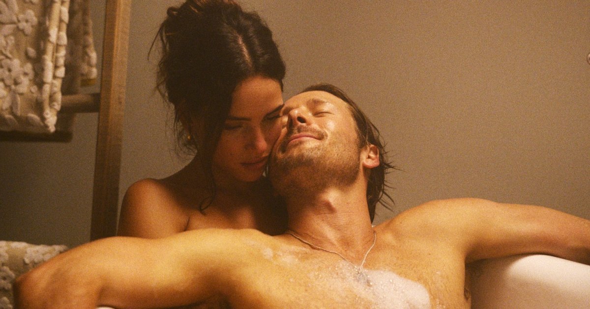 5 great Netflix movies to watch on Valentine's Day: Titanic, Hit Man and more