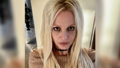 Britney Spears at Center for major new concerns about her mental health