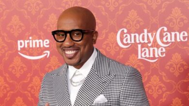 Chris Redd admits to being addicted to pills and trading with co-stars