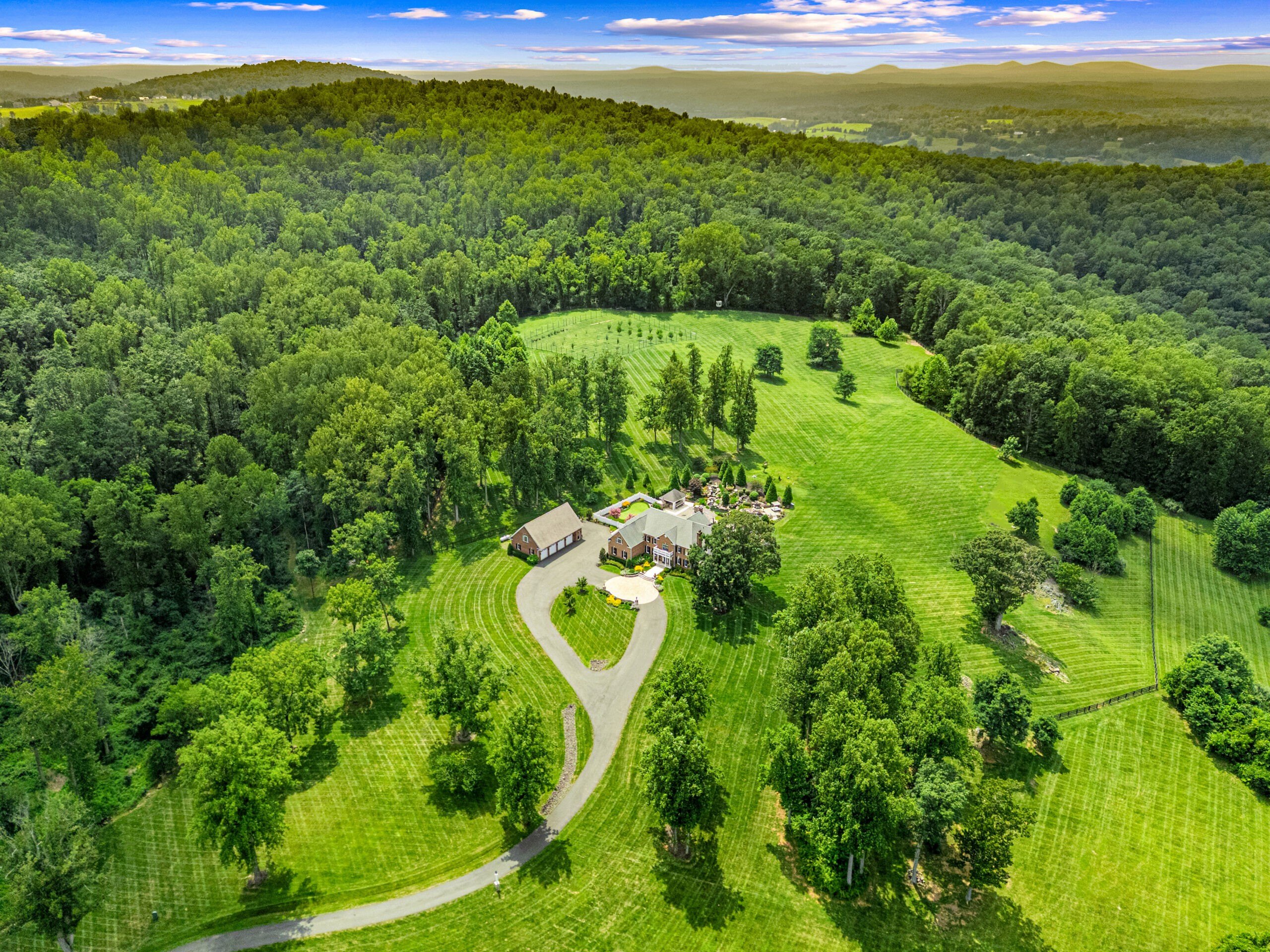 EXCLUSIVE: A $6.5 million colonial estate near Middleburg heads to luxury auction in March