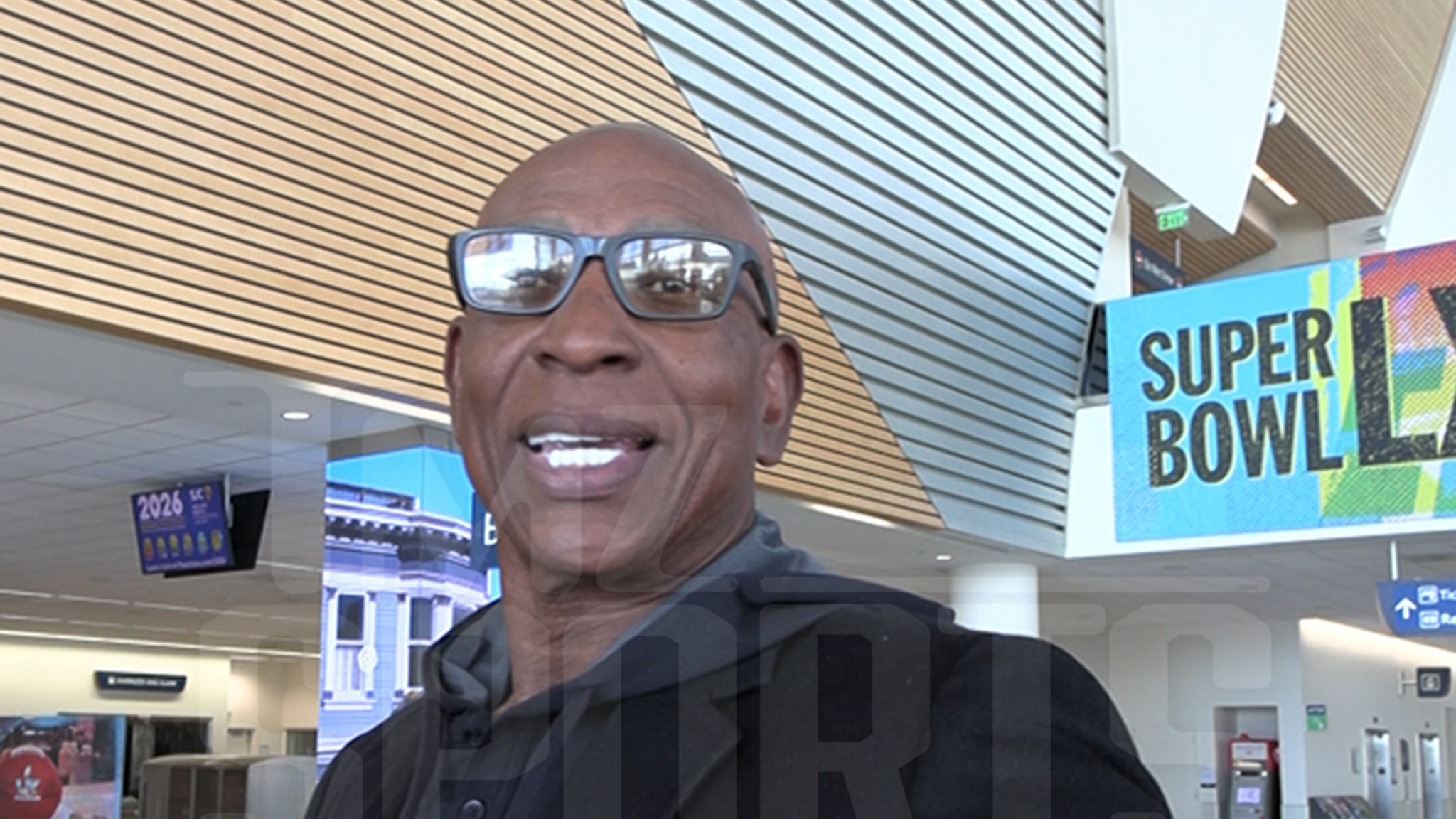 Eric Dickerson Doubles Down on Bad Bunny Criticism, Calls NFL 'Corrupt'