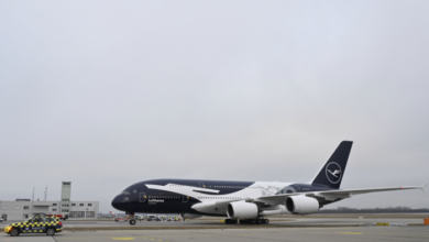 Lufthansa A380 now with XXL crane | News