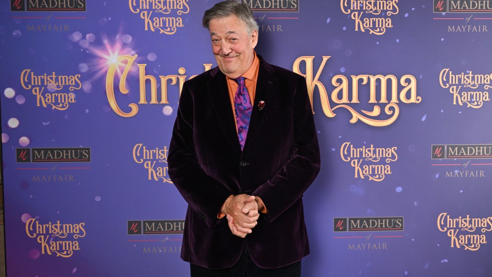 Stephen Fry to star in Fox drama series 'Interrogator'