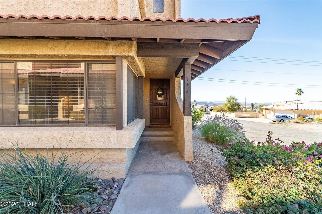 Photo of a townhome for sale in Lake Havasu, cities where households are shrinking, according to NAR