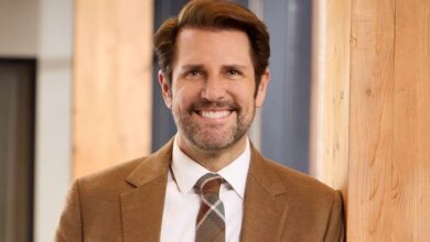 Damon Whiteside is leaving as CEO of the Academy of Country Music