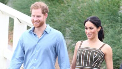Prince Harry and Meghan Markle mock during pseudo-Royal Australian tour