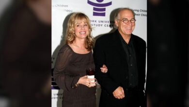 Widow wants control of $275 million