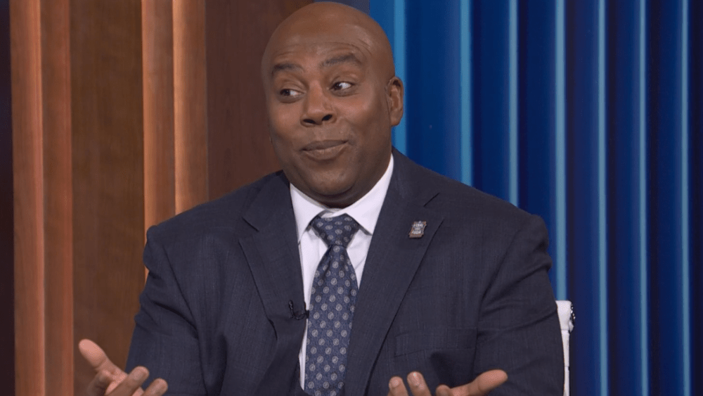 Charles Barkley criticizes Iran war, Artemis II mission and Pam Bondi