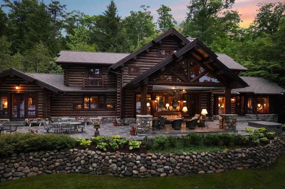 Photo of cabin for sale in Petoskey, MI