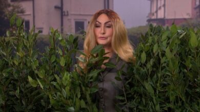 SNL UK Cold Open Parody Melania Trump, Kanye West's Epstein Statement