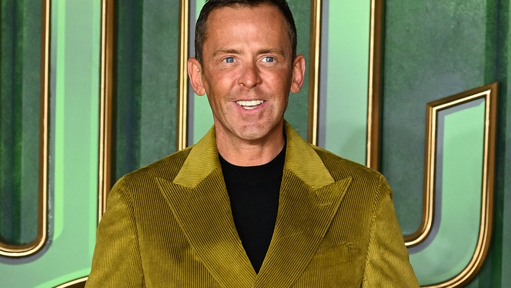 'The Great Celebrity Bake Off' cuts Scott Mills episode