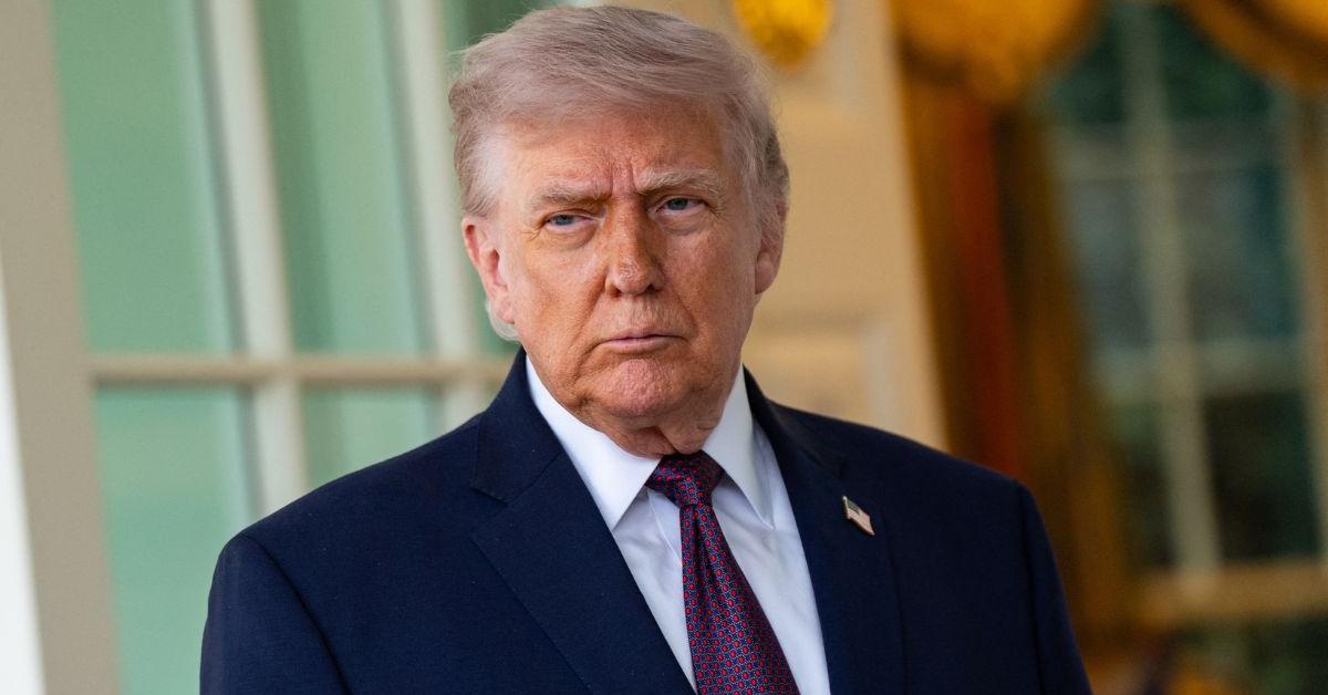 Trump Bible-Thumper Assassination Fears Explode Amid Clash With Pope