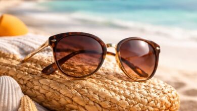 Which sunglasses are ideal for beach travel experiences? | News