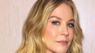Jenna Elfman Joins Stephen Fry in Fox Drama 'The Interrogator'