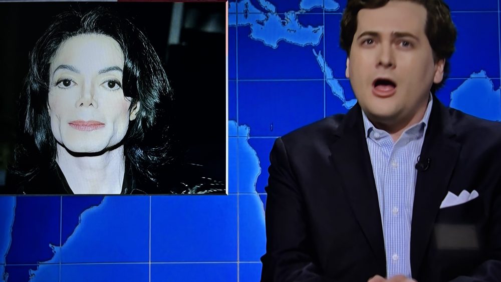 'SNL' Tucker Carlson criticizes the Met Gala and slams the 'Michael' movie