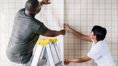 Selling a Fixer-Upper: A Guide to a Fast Sale