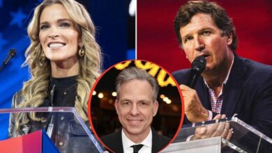 Tucker Carlson exposes Jake Tapper's bizarre connection to Hooters