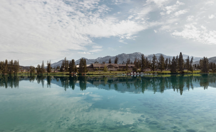 A NEW ERA OF ALPINE LUXURY DEBUNT AT FAIRMONT JASPER PARK LODGE | News