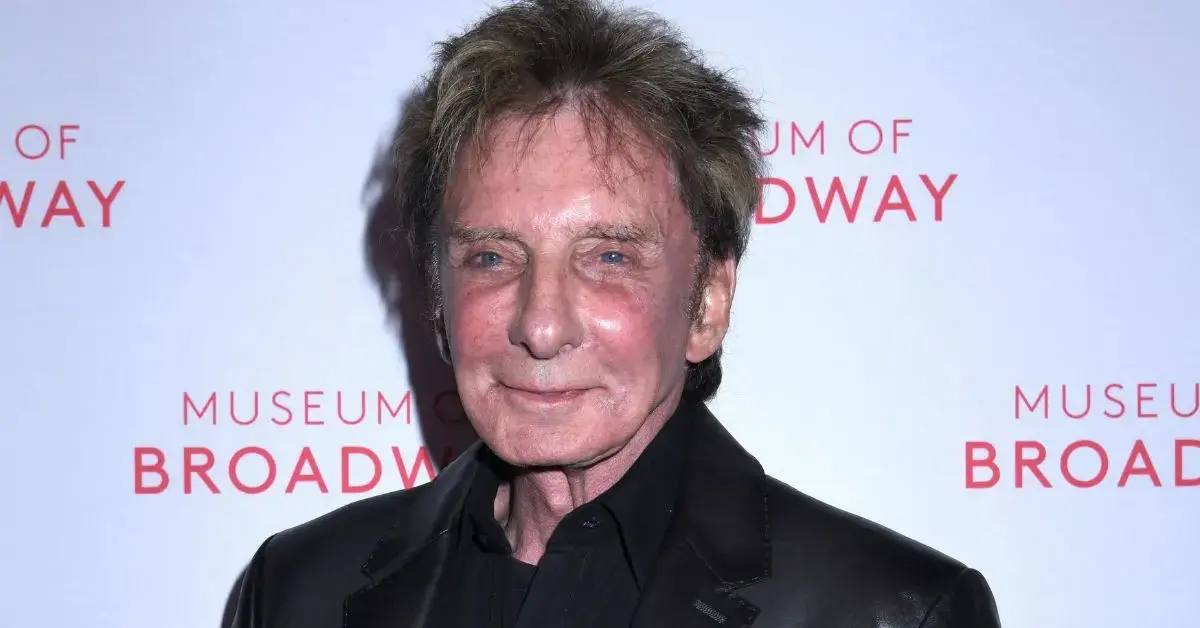 A look inside the terrifying moment Barry saved Manilow's life