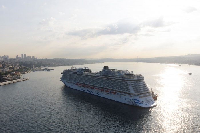 AROYA Cruises announces strategic partnership with Lufthansa City Center International | News