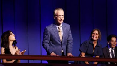 Bill Maher hailed as 'Ultimate Contrarian' for the Mark Twain Prize