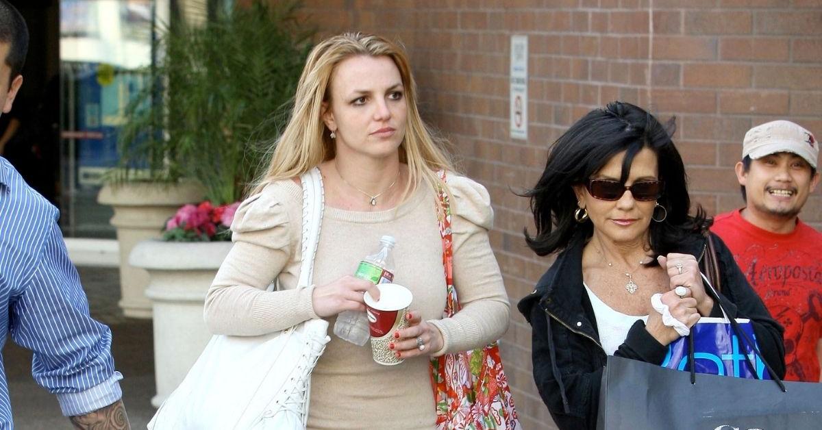 Britney Spears Calls Mom a Murderer! Singer Explains Lynne 'Killed a Man'
