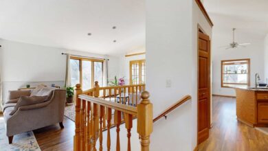 what to look for when viewing house photos