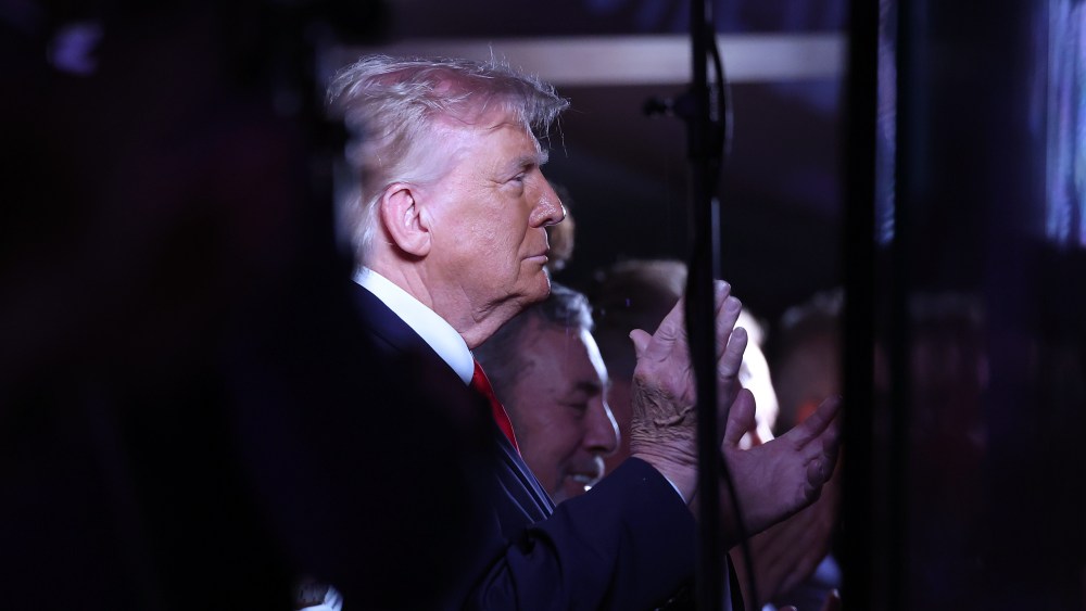 Donald Trump booed during the NBA finals in New York City
