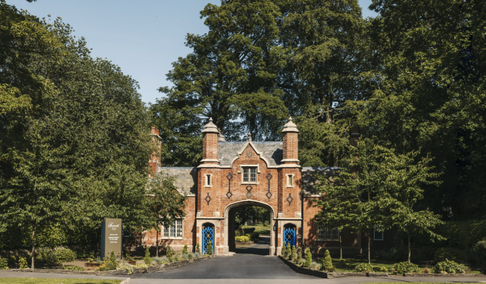 FAIRMONT HOTELS & RESORTS debuts in North West England with FAIRMONT CHESHIRE, THE MERE | News
