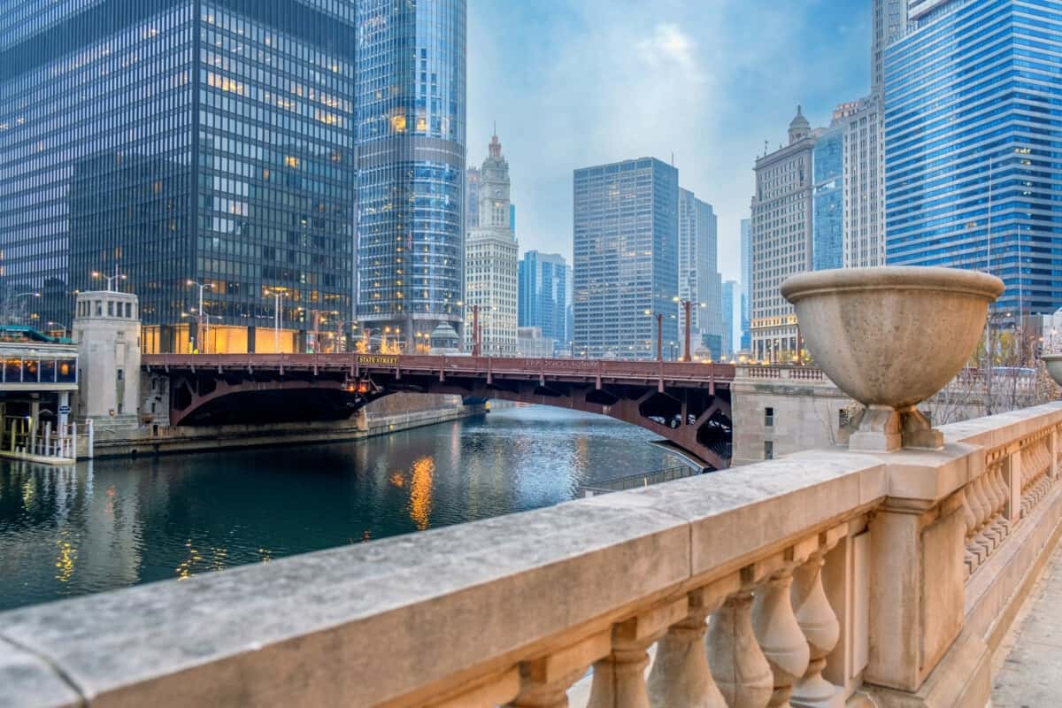 Living in Chicago: What is Chicago known for?