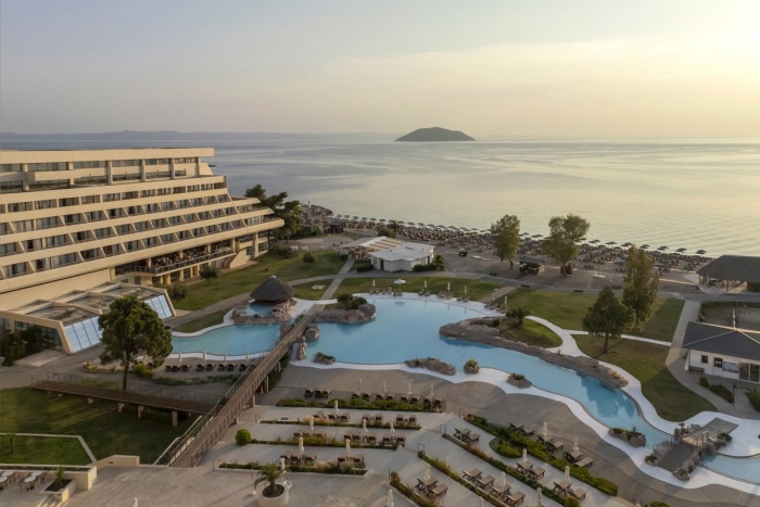 PORTO CARRAS GRAND RESORT RE-INTRODUCES AN ICONIC MEDITERRANEAN RESORT PROPERTY FOR SUMMER 2026 | News