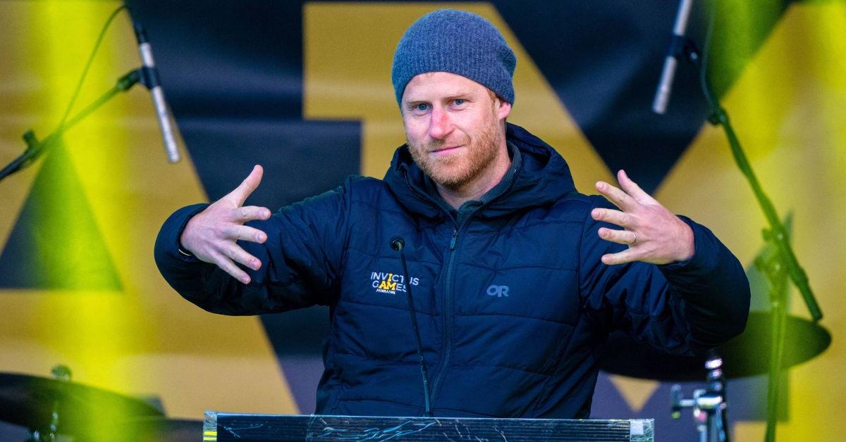 Prince Harry accused of 'using his son' to curry favor with football fans