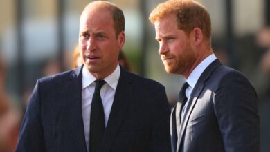 Prince William waits a year to cut Harry off forever