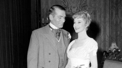 The Hollywood Secrets of Laurence Olivier and Vivien Leigh