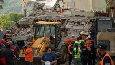Venezuela: International rescue teams join search for survivors as earthquake deaths pass 1,400