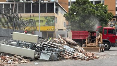Venezuela earthquake: 'People are still terrified to enter their homes again'
