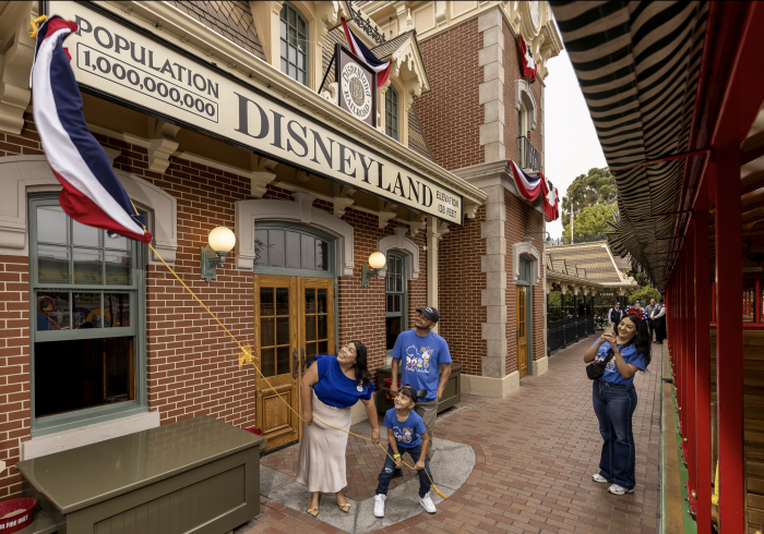 Disneyland Resort Welcomes One Billionth Guest | News