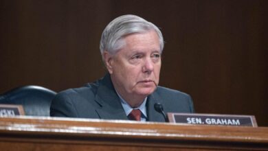 Longtime Aide Recalls Work Ethic